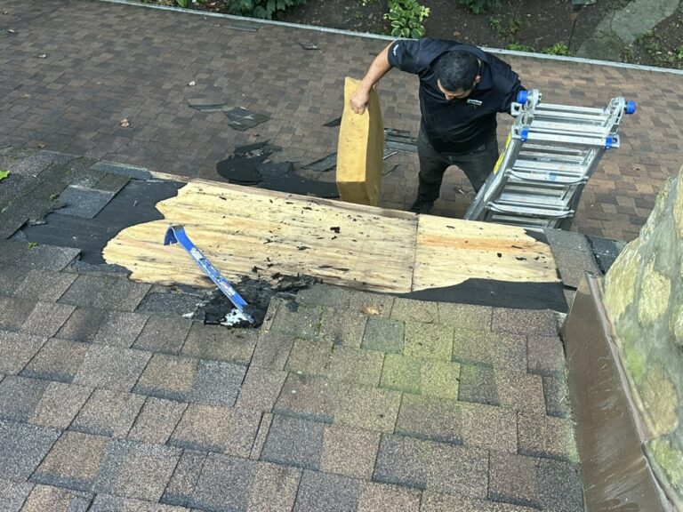 Roofing contractor serving Knoxville, Farragut, Maryville, and Oak Ridge TN.