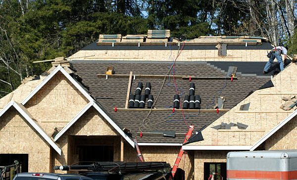 Strong Roofs Start Here: Knoxville Roof Installation Tips