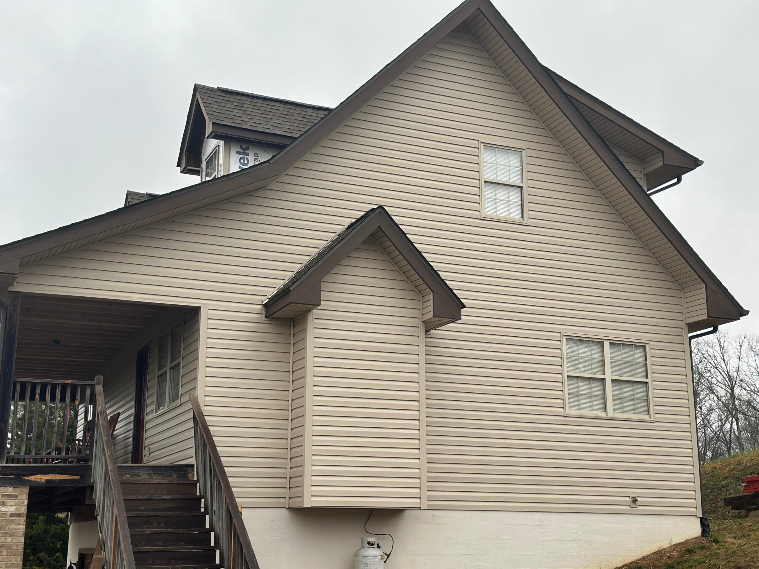 We start by inspecting the wall condition, trim transitions, windows, corners