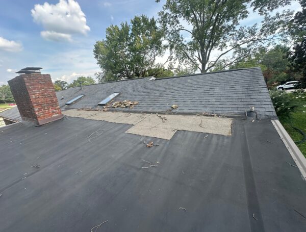 Metal Roofing Systems for Long-Term Performance in Maryville, TN | MI Homesiding & Roofing