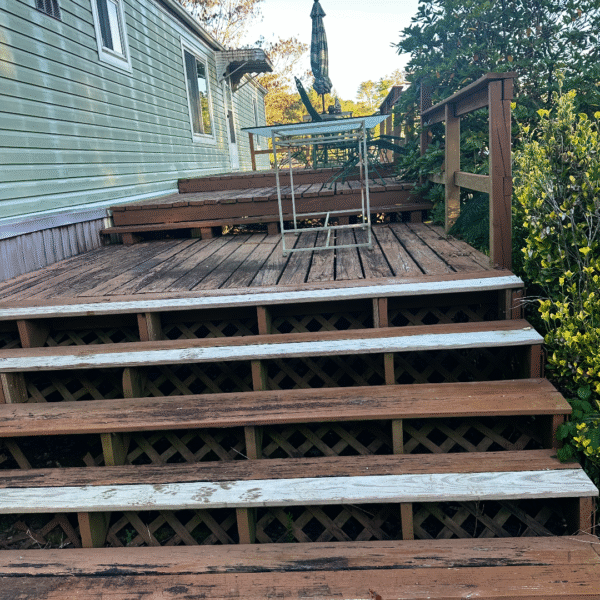 Providing deck safety inspections in Farragut and Maryville, TN.