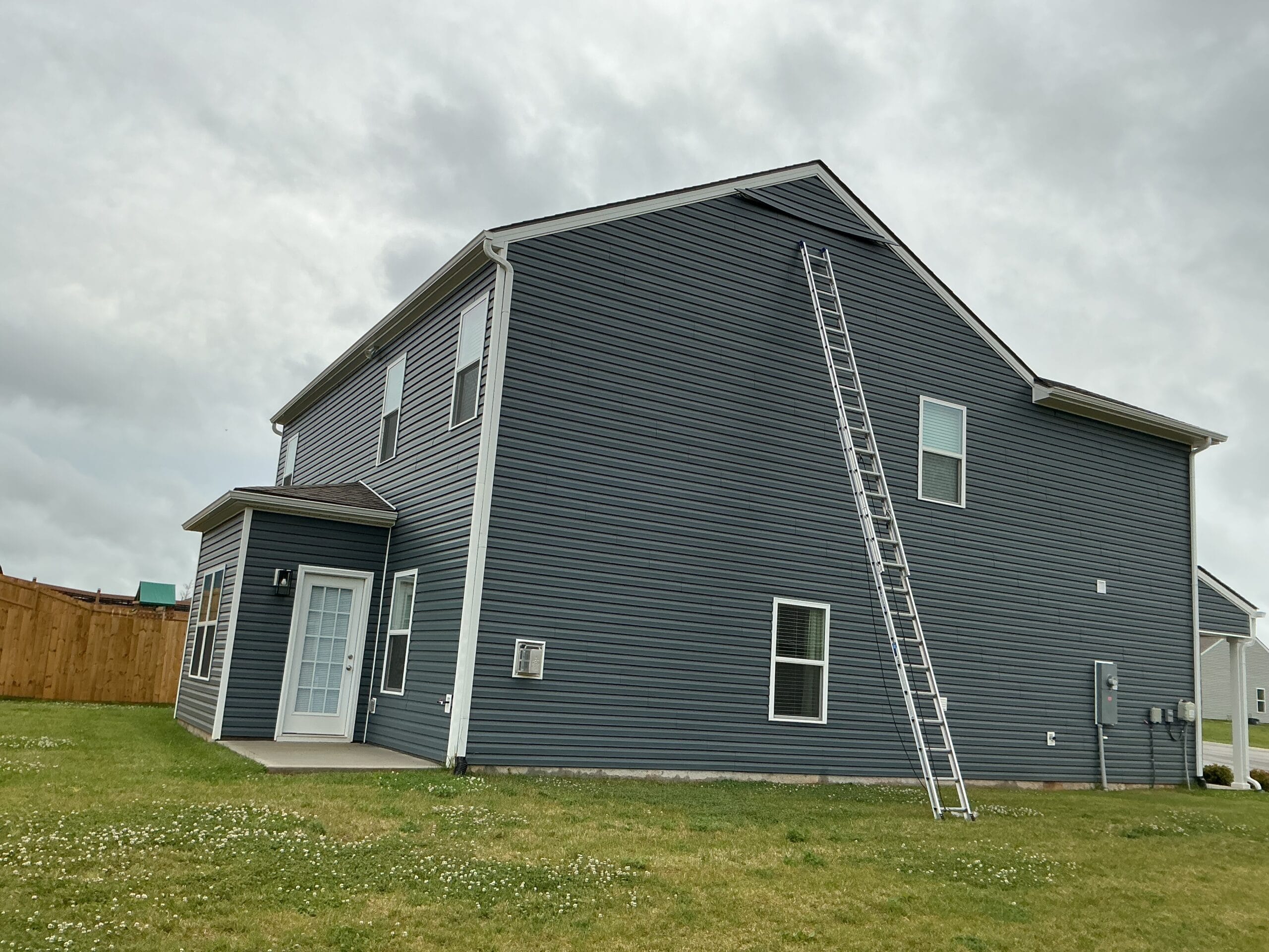 A low siding quote in Louisville usually means cuts you cannot
