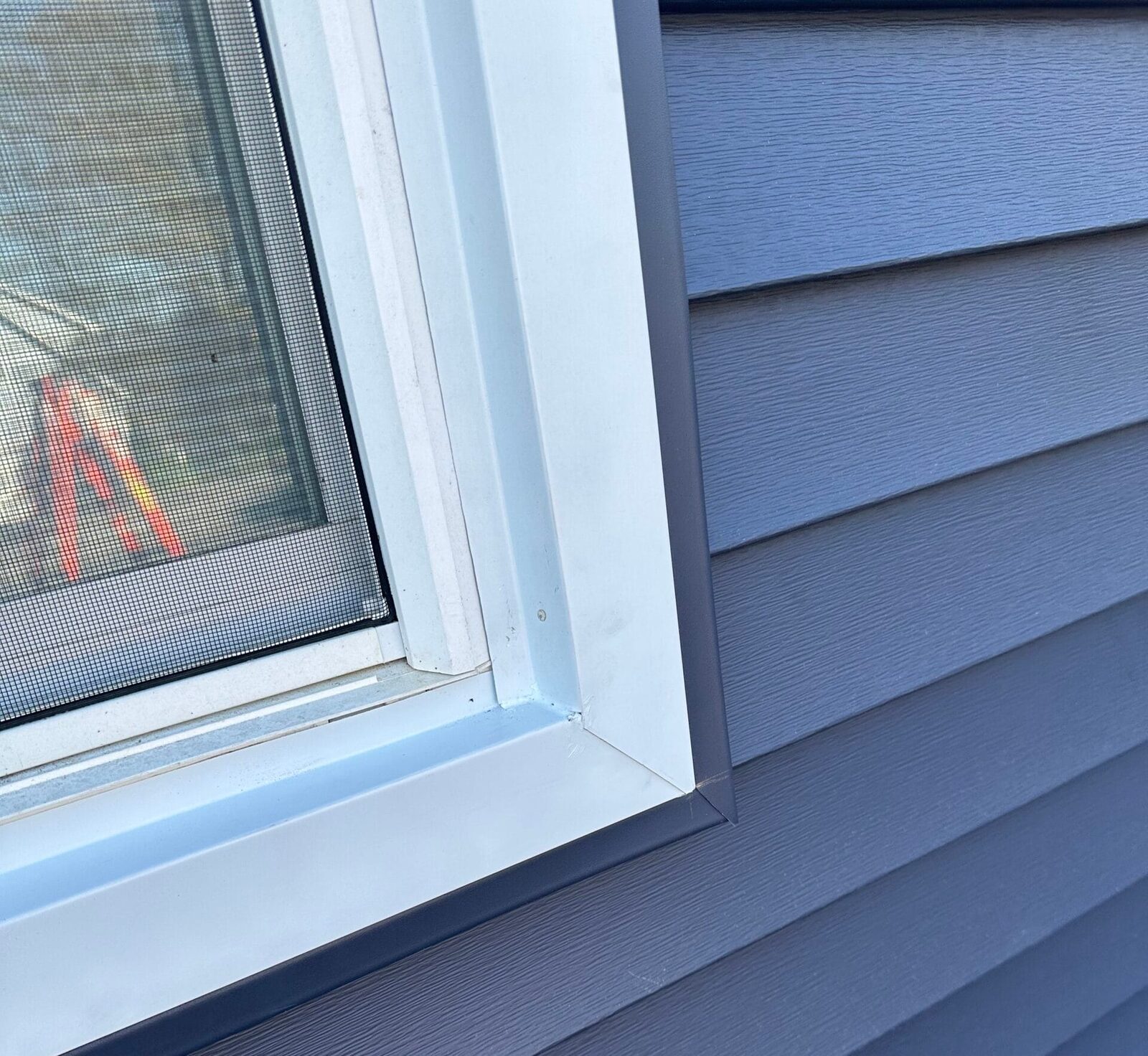 Why Cheap Siding Fails — Clinton, TN