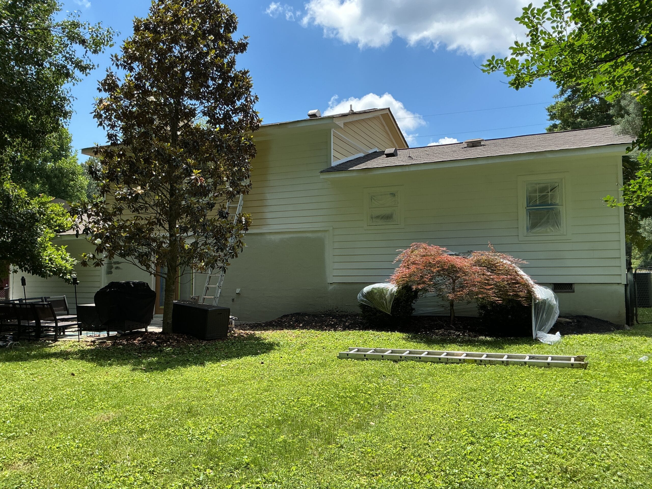 Completed exterior paint finish on an East Tennessee home
