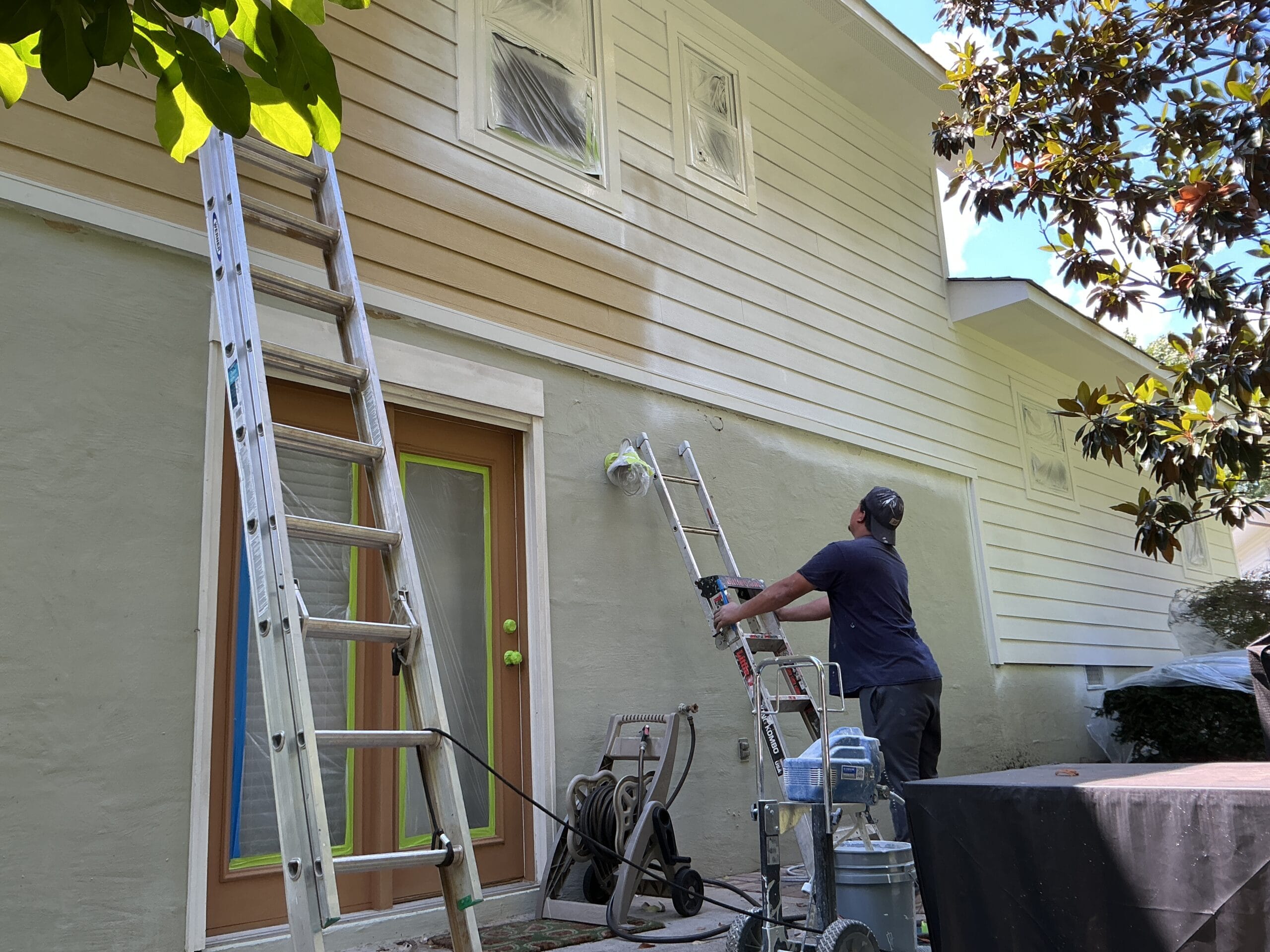 Exterior painting project by MI Homesiding & Roofing in Knoxville, TN