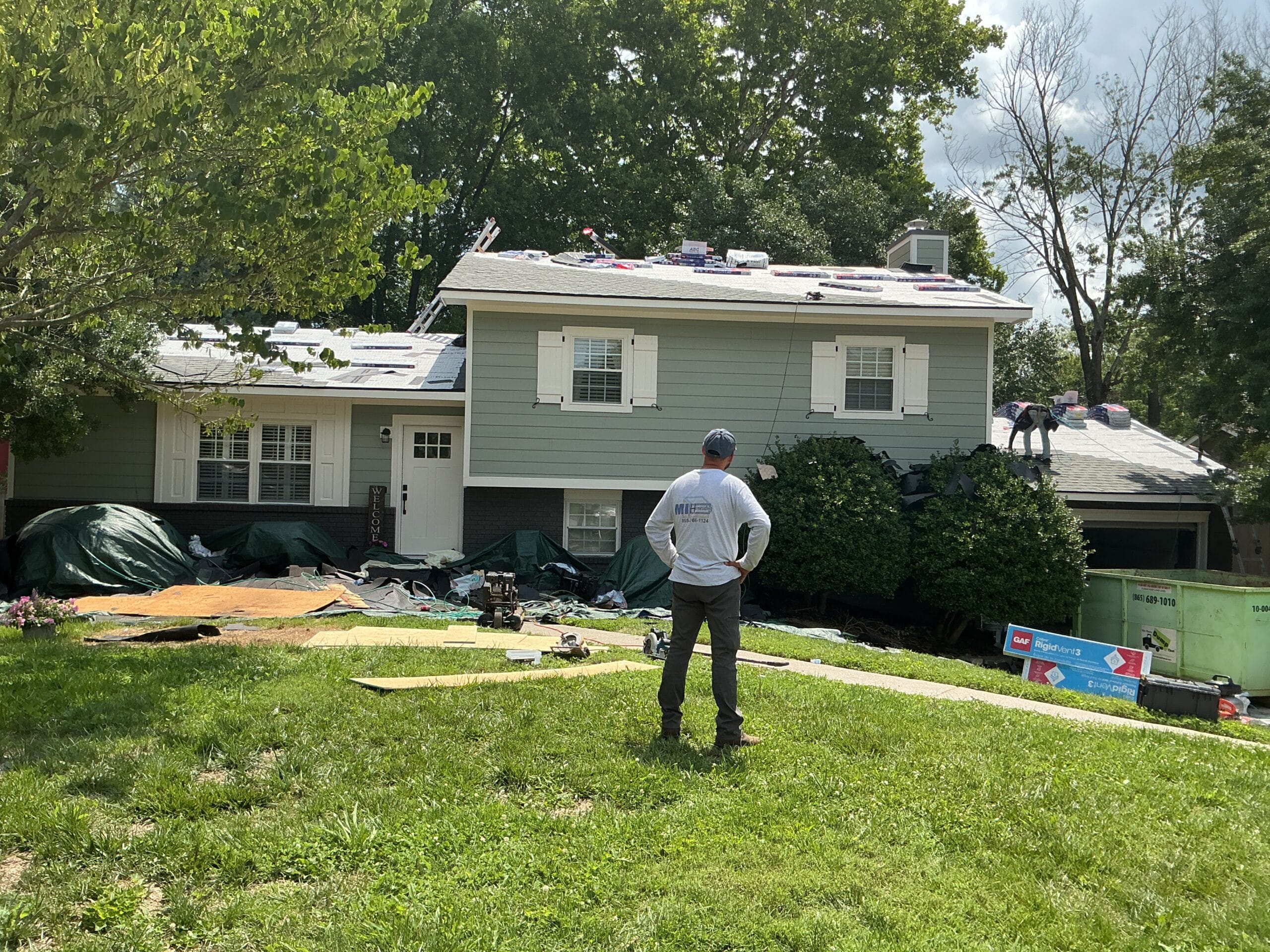 Technical Residential Roof Replacement in Maryville, TN | MI Homesiding & Roofing