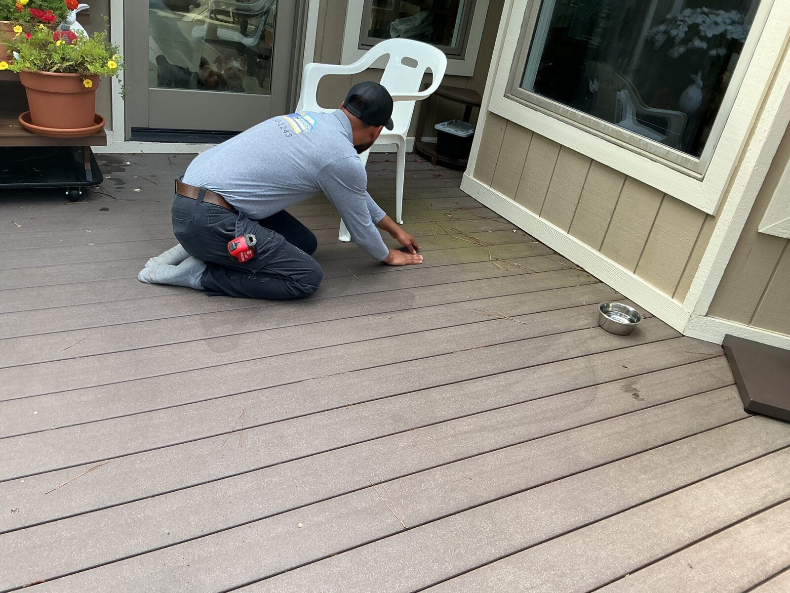 Custom deck build in Knoxville, TN by MI Homesiding & Roofing
