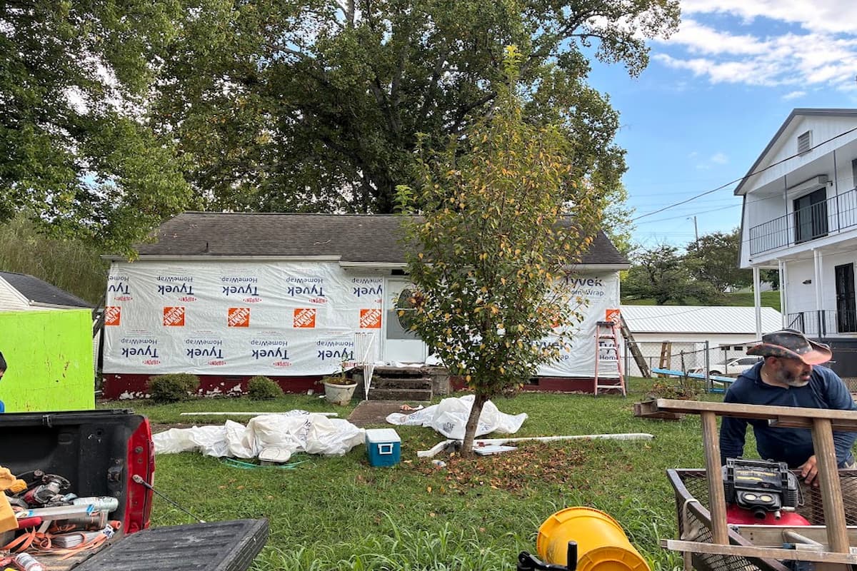 Professional Vinyl Siding Repair in Powell, TN | MI Homesiding & Roofing